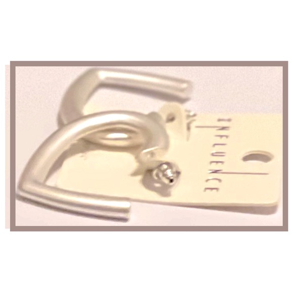 Heart Hoop Earrings in a Silver Matte Finish NWT - Picture 3 of 4